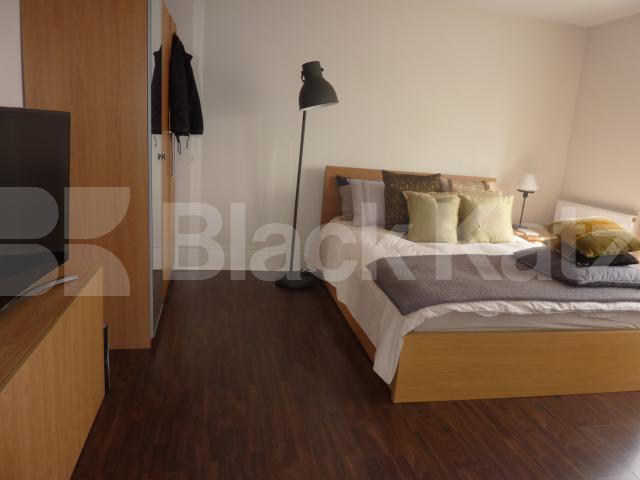 			NEW INSTRUCTION!, Studio Apartment, 1 bath, 1 reception Studio			 Sutherland Avenue, MAIDA VALE